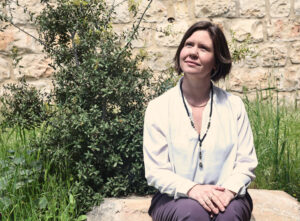 7c698bec 5d47 483b 8dea ecf3c721a2fa